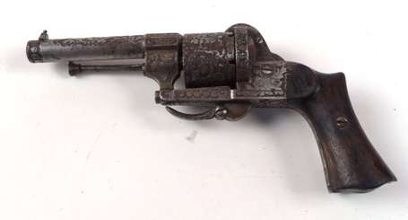 Pistolet Lefaucheur Paris, signé LF n° 10027, 19 