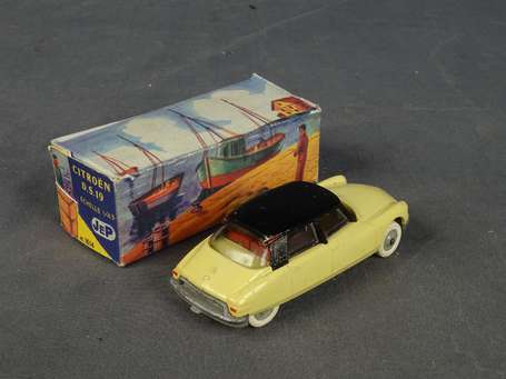 JEP-Citroen DS 19, dans son coffret copie 