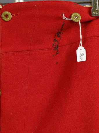 1GM - Pantalon officier en drap rouge, bande 