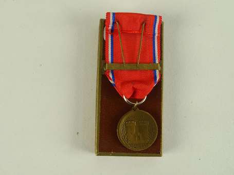 Médaille de Verdun - modèle Vernier avec agrafe 