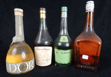 Lot de 4 bouteilles : 1 bt Izarra, 1 bt Liqueur 