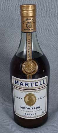 1 bt Cognac Martell Fine champagne médaillon VSOP