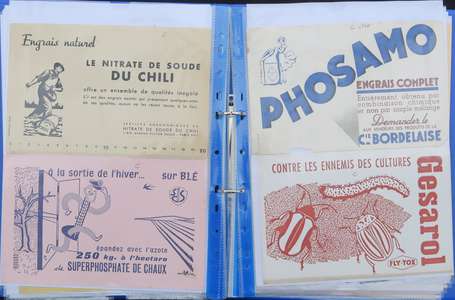 Collection de 300 buvards publicitaires dans trois