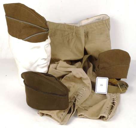 US2GM - Lot de pantalons été (chino), calots