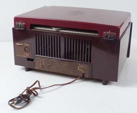 Radiola Poste radio tourne disque Type RA349A. En 