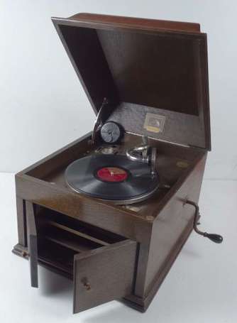 His master voice phonographe model 109. En l'état