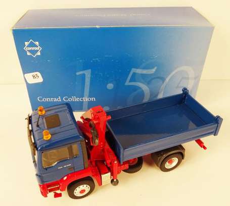 CONRAD-Camion benne MAN 4x4 TGS tout terrain avec 