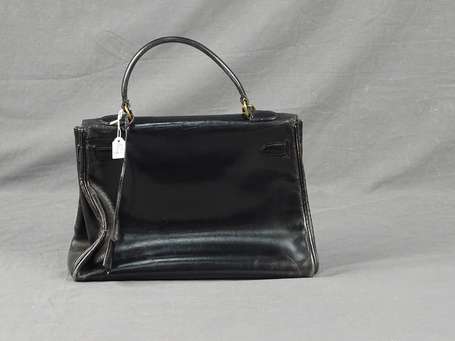 HERMES - Sac Kelly 32 cm en box noir, l'intérieur 