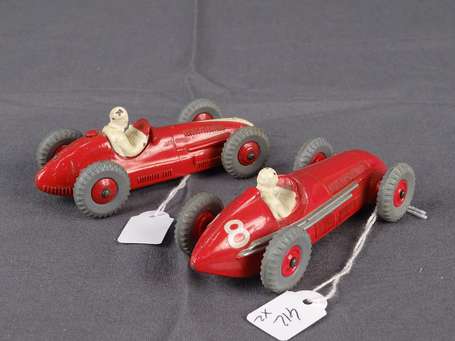 Dinky toys GB - Alfa Romeo ref 232/ Maserati ref 