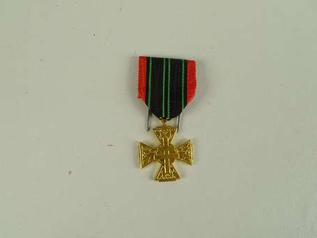 Médaille - croix de la résistance 