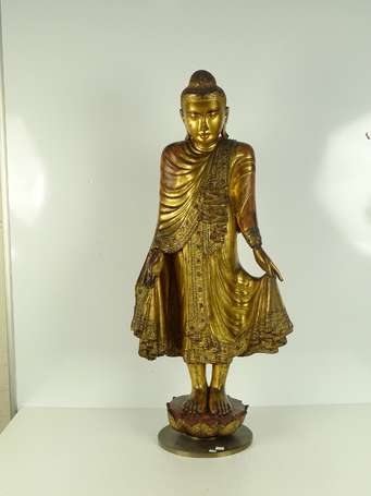 BIRMANIE Bouddha en bois sculpté doré décor en 