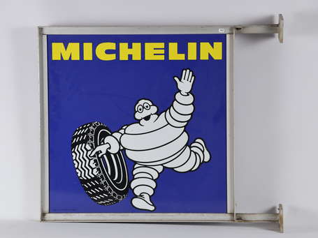 MICHELIN : Enseigne composée d'une Plaque émaillée