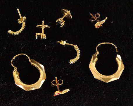 Lot de 5 boucles et boutons d'oreille en or avec 