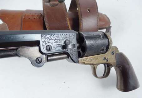 Pistolet Colt us navy 1851 poudre noire , 