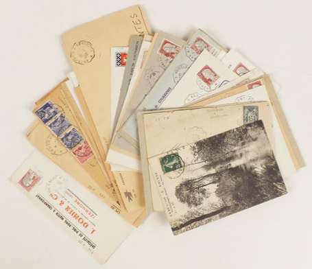 Important lot de lettres et cartes postales avec 