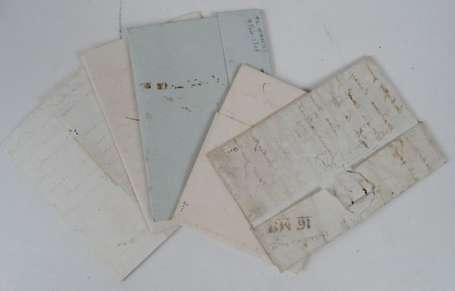 LOT DE 34 lettres avec correspondances du 18 et 