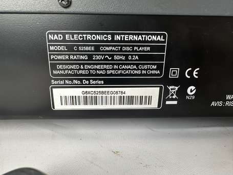 NAD Lecteur CD modèle C525BEE avec télécommande 