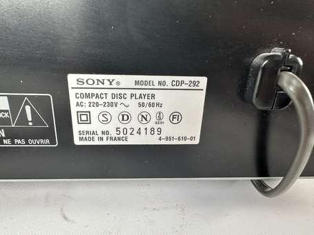 SONY Lecteur CD modèle CDP292 (fonctionnant)