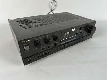 TECHNICS Ampli SU-V550, 520 W  (fonctionnant)