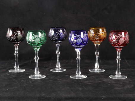 Six verres roemer en cristal et cristal doublé, la