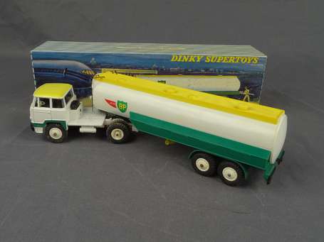 Dinky toys France- Unic citerne 