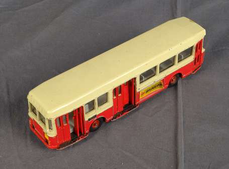 Dinky toys fr - Berliet autobus pcm , état d'usage