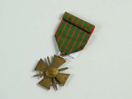 Croix de guerre 14/17 avec palme,une étoile, bel 