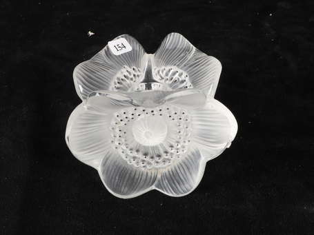 LALIQUE - Bougeoir en verre moulé pressé satiné à 