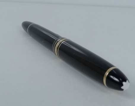 Montblanc Stylo plume meisterstuck N°146 (usures)