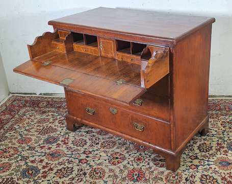 Commode bureau en placage de ronce de noyer et 