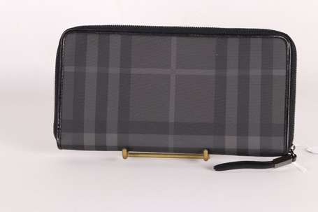 BURBERRY - Compagnon en toile enduite maxi tartan 