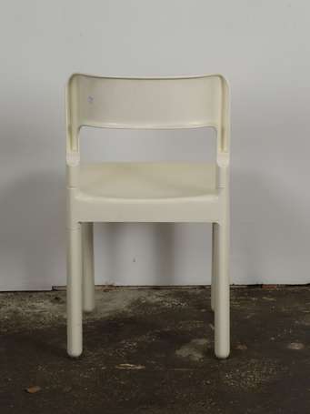 C. HAUNER pour ELCO - Chaise en PVC blanc, modèle 