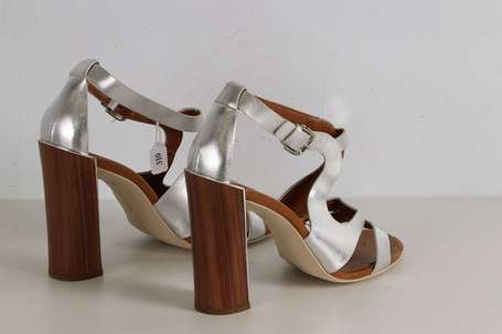 STELLA MAC CARTNEY - Paire de sandales en simili 