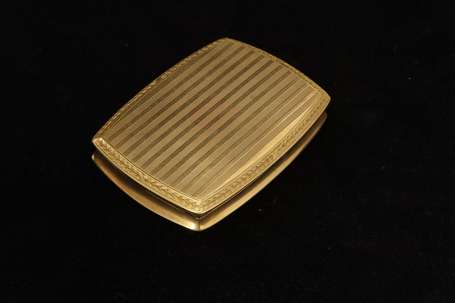 Boite à cigarettes en or jaune 18K (750°/00), les 