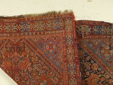 TAPIS Chiraz (chaîne, trame et velours en laine), 