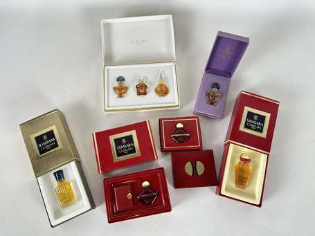 GUERLAIN - Lot de six coffrets de miniatures dont 